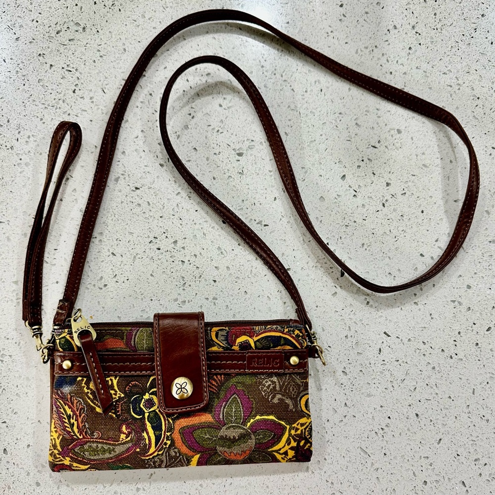 Relic Brown Crossbody Bag with Classic Design and Wrist Strap - Picture 1 of 5